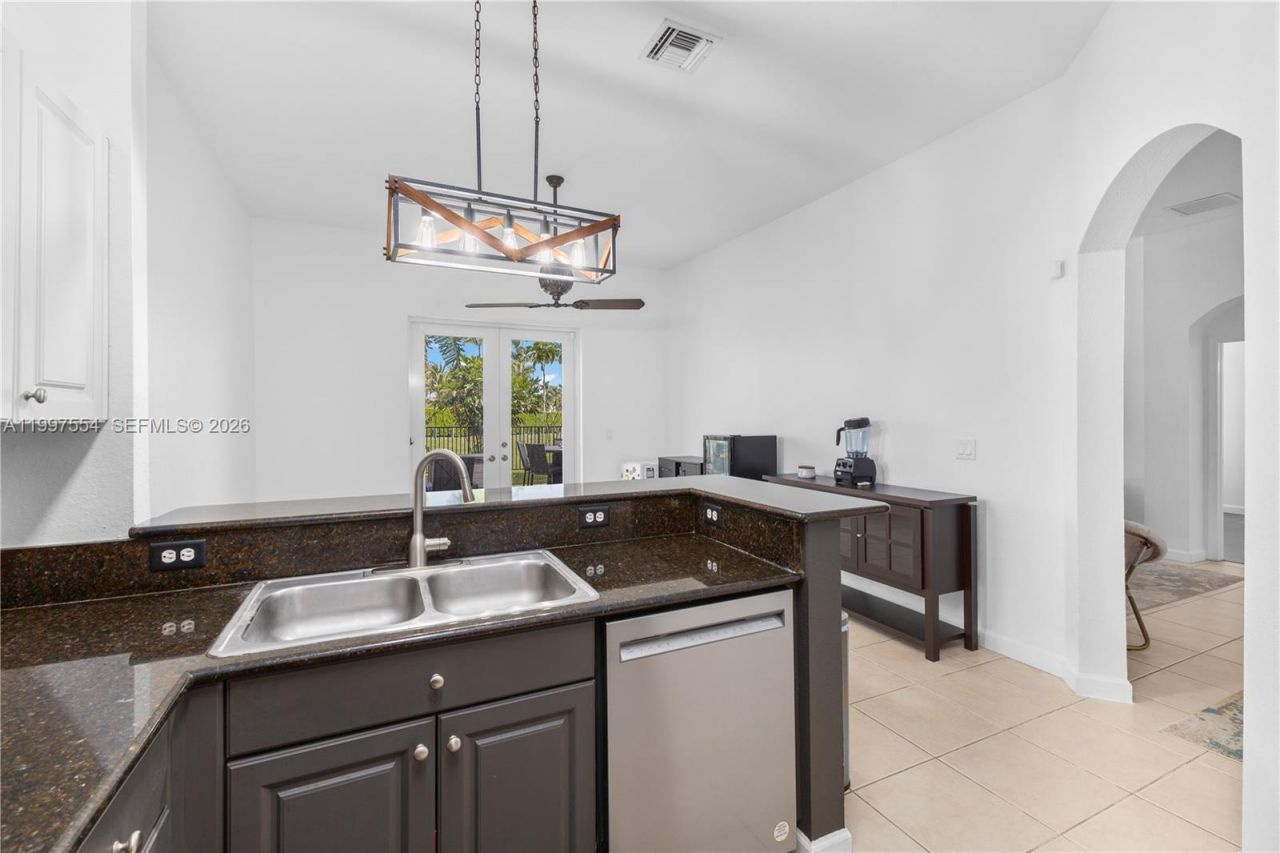 3747 SE 5th Ct, Homestead, FL 33033 Photo