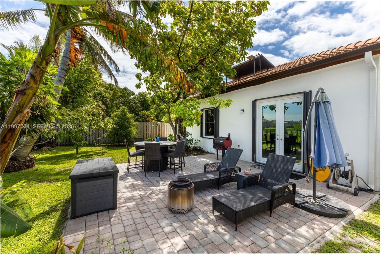 3747 SE 5th Ct, Homestead, FL 33033 Photo