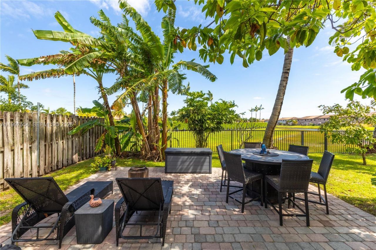 3747 SE 5th Ct, Homestead, FL 33033 Photo