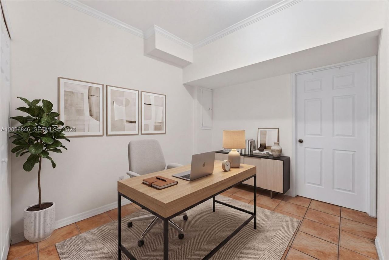 4822 NW 114th Ct, Doral, FL 33178 Photo