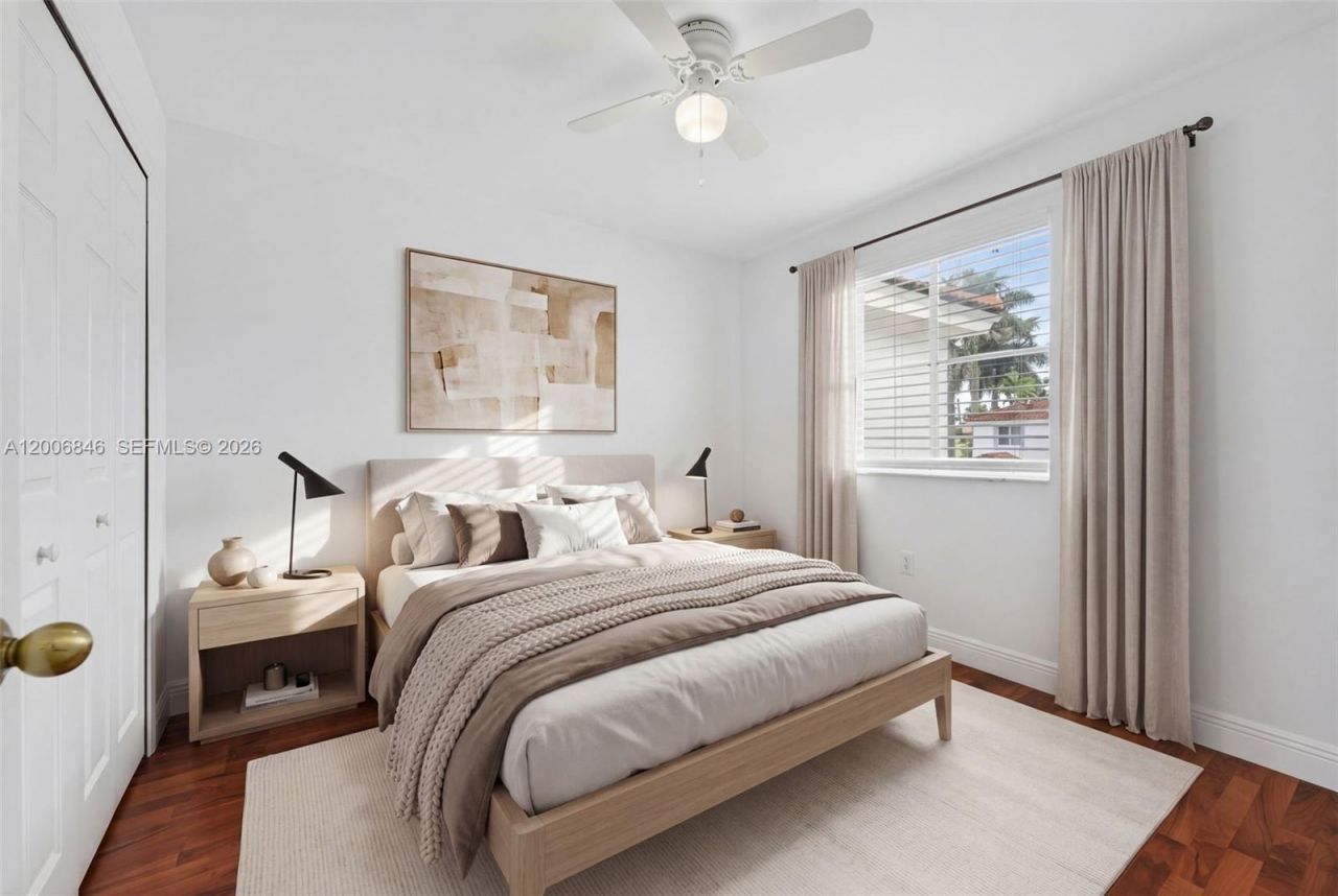 4822 NW 114th Ct, Doral, FL 33178 Photo