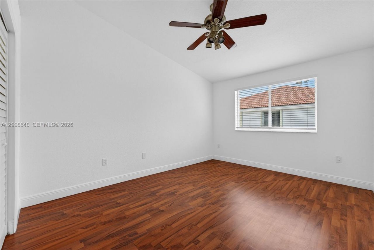 4822 NW 114th Ct, Doral, FL 33178 Photo