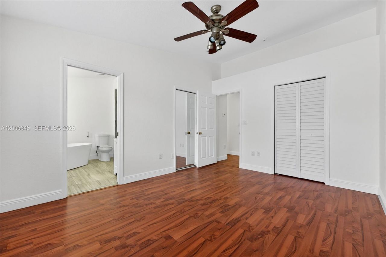 4822 NW 114th Ct, Doral, FL 33178 Photo