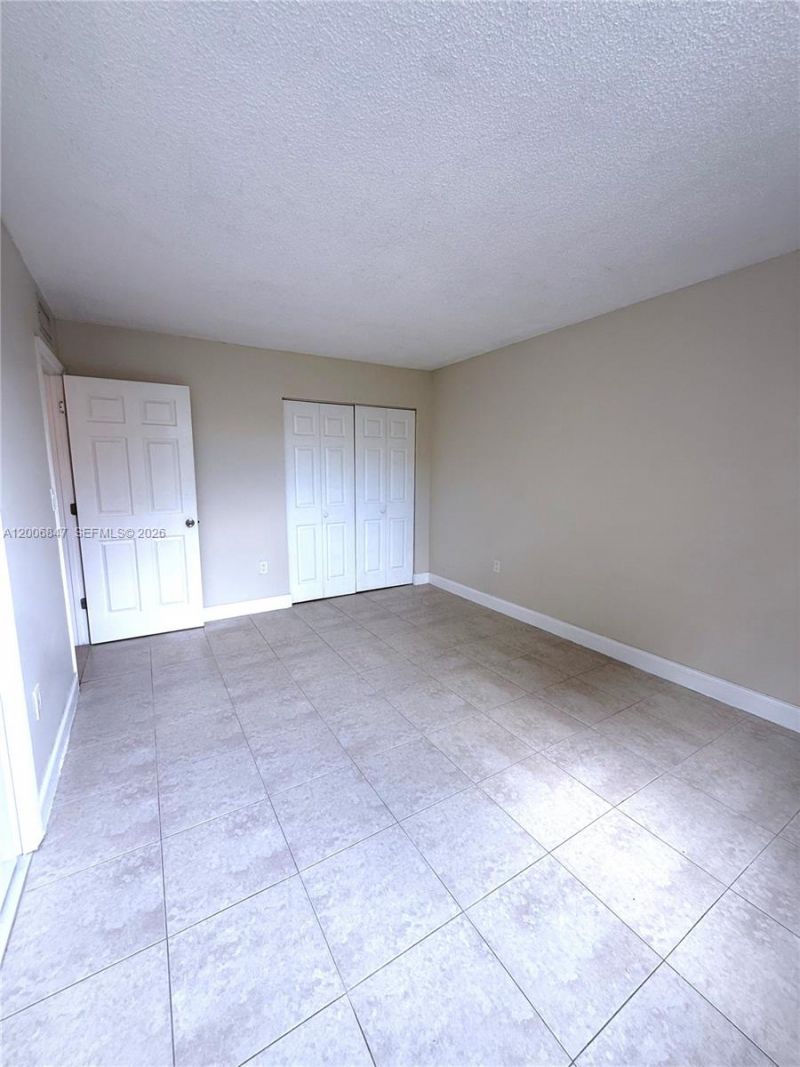 10835 SW 112th Ave, Unit 306, Miami, FL 33176 Photo