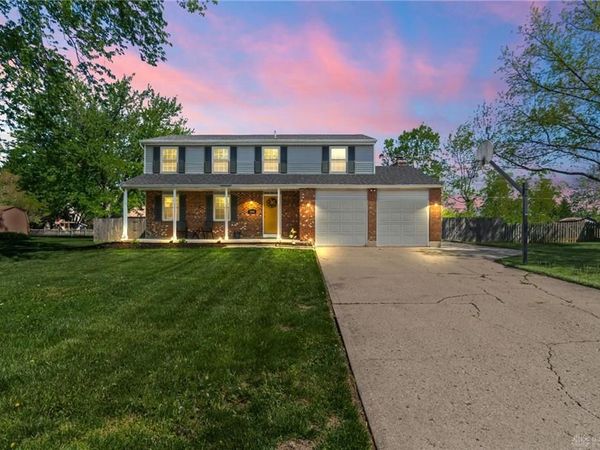 2460 Kewanna Lane, Beavercreek, OH 45434