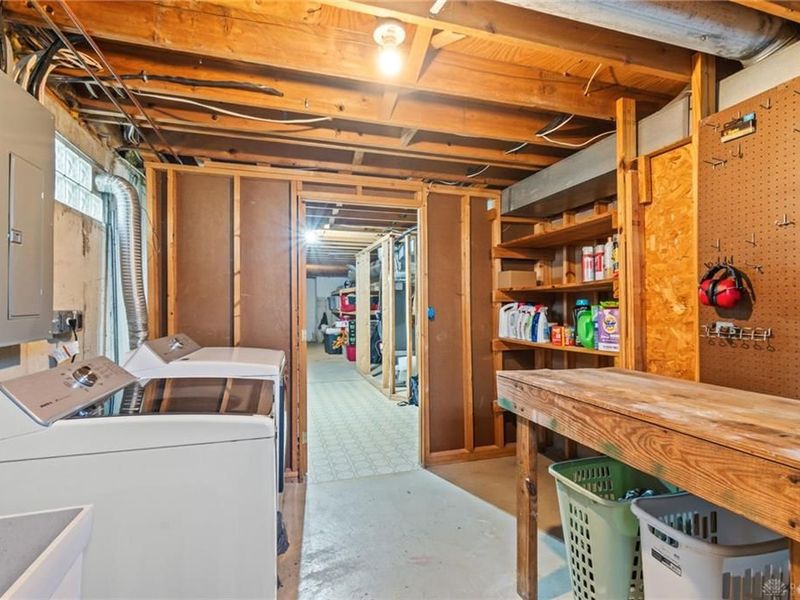 2460 Kewanna Lane, Beavercreek, OH 45434 Photo 36