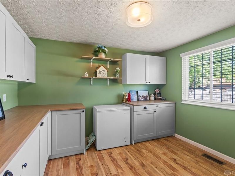 2460 Kewanna Lane, Beavercreek, OH 45434 Photo 4