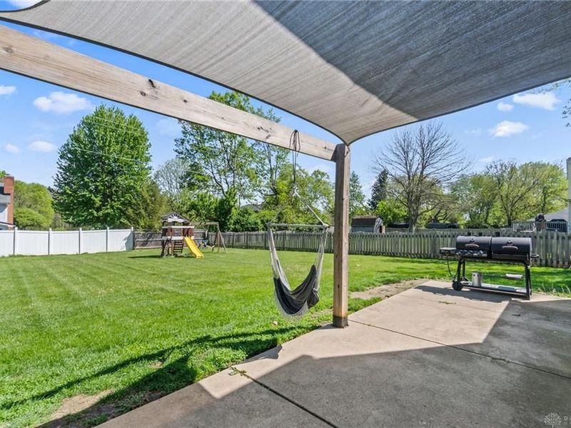 2460 Kewanna Lane, Beavercreek, OH 45434 Photo 7