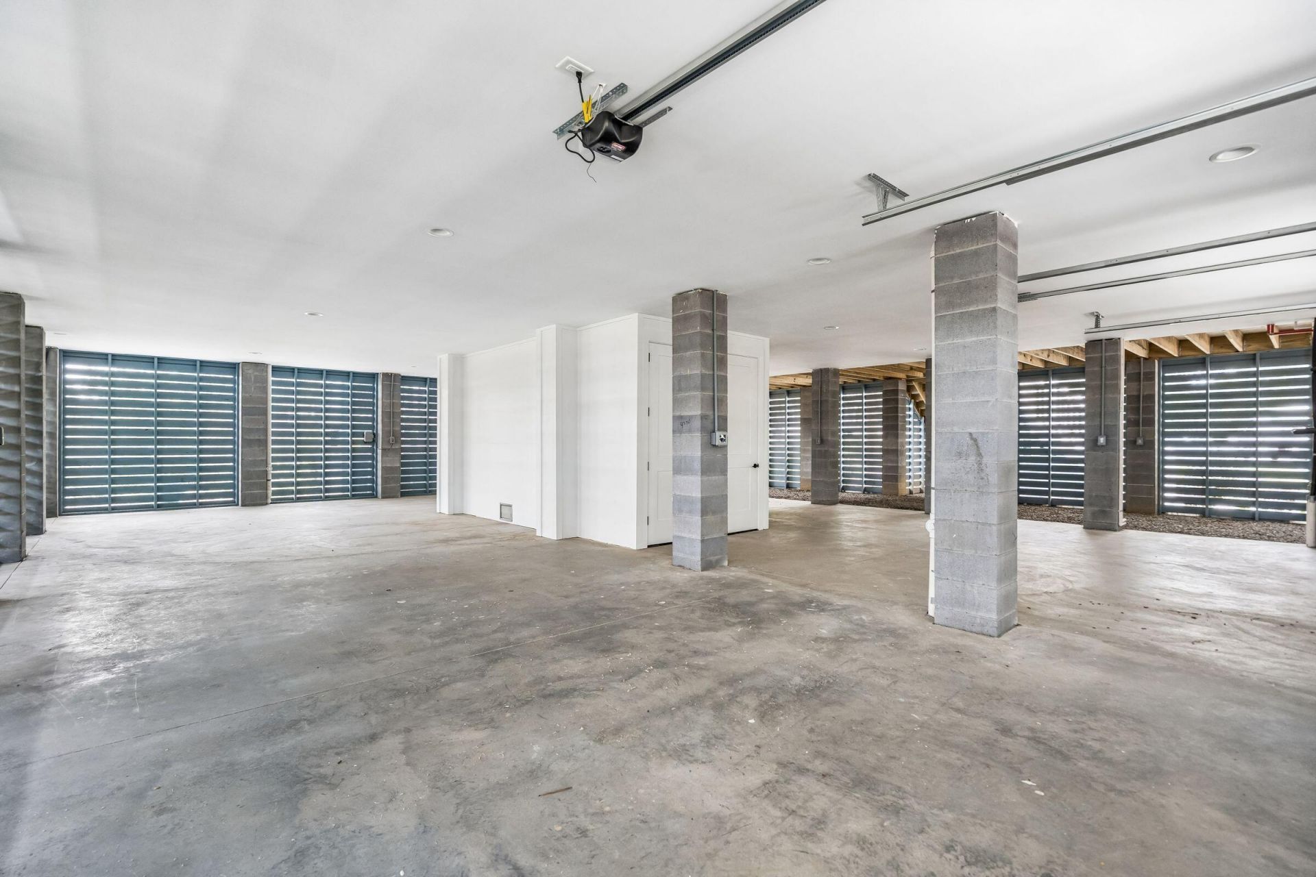 3000 Rushland Mews Photo 90