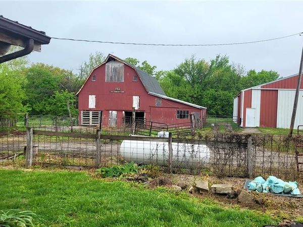 78 Frank Lane , Hillsboro, IL 62049