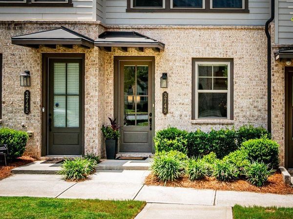 3749 Allegretto Circle , Atlanta, GA 30339