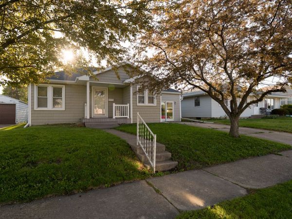 1561 Argyle Street , Lasalle, IL 61301