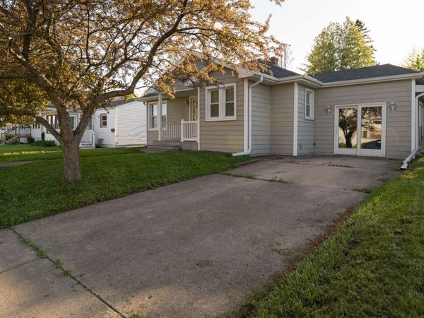 1561 Argyle Street , Lasalle, IL 61301