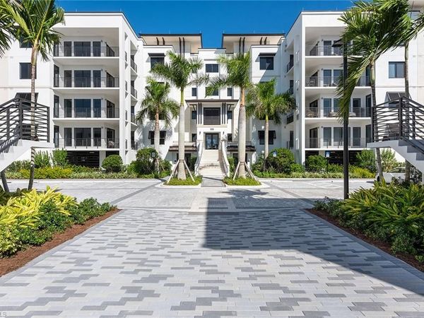 1111 Central AVE , Unit 506, NAPLES, FL 34102