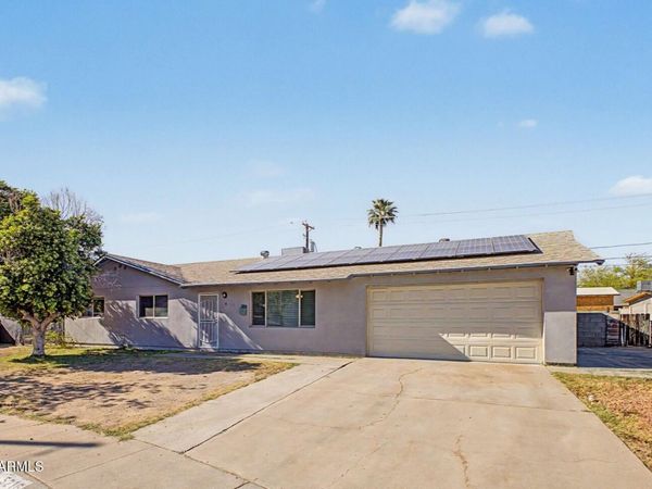 5216 W MULBERRY Drive, Phoenix, AZ 85031