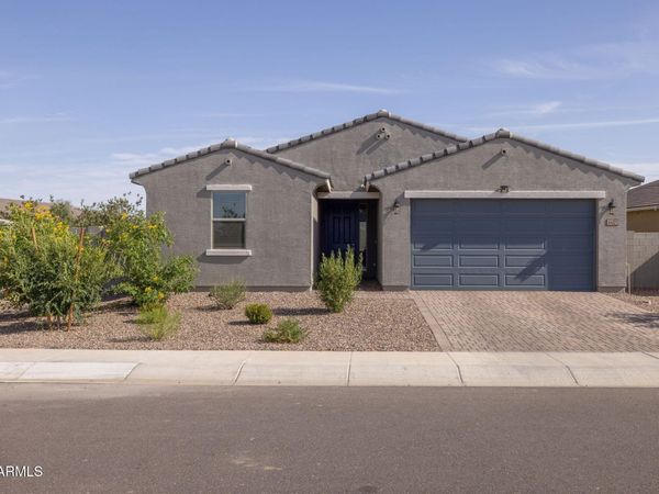 4401 W JOSEPHINE Street, San Tan Valley, AZ 85144