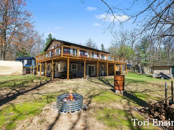 11837 Baker Road, Greenville, MI 48838