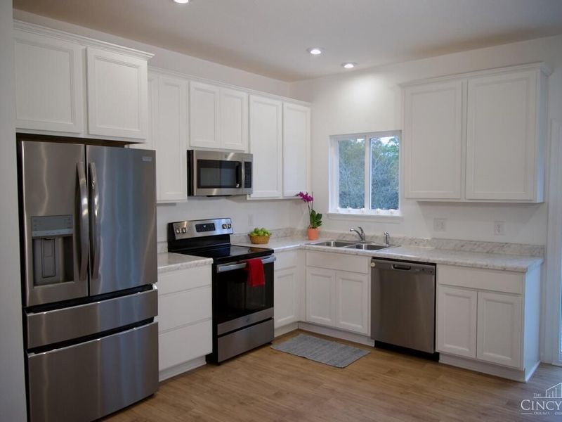 5750 AzraCt., Morrow, OH 45152 Photo 2