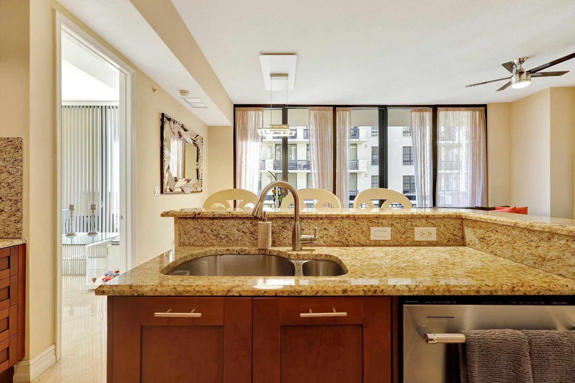 701 S Olive Avenue, Unit 1909, West Palm Beach, FL 33401 Photo