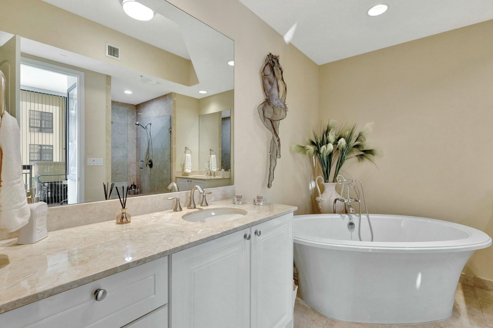 701 S Olive Avenue, Unit 1909, West Palm Beach, FL 33401 Photo