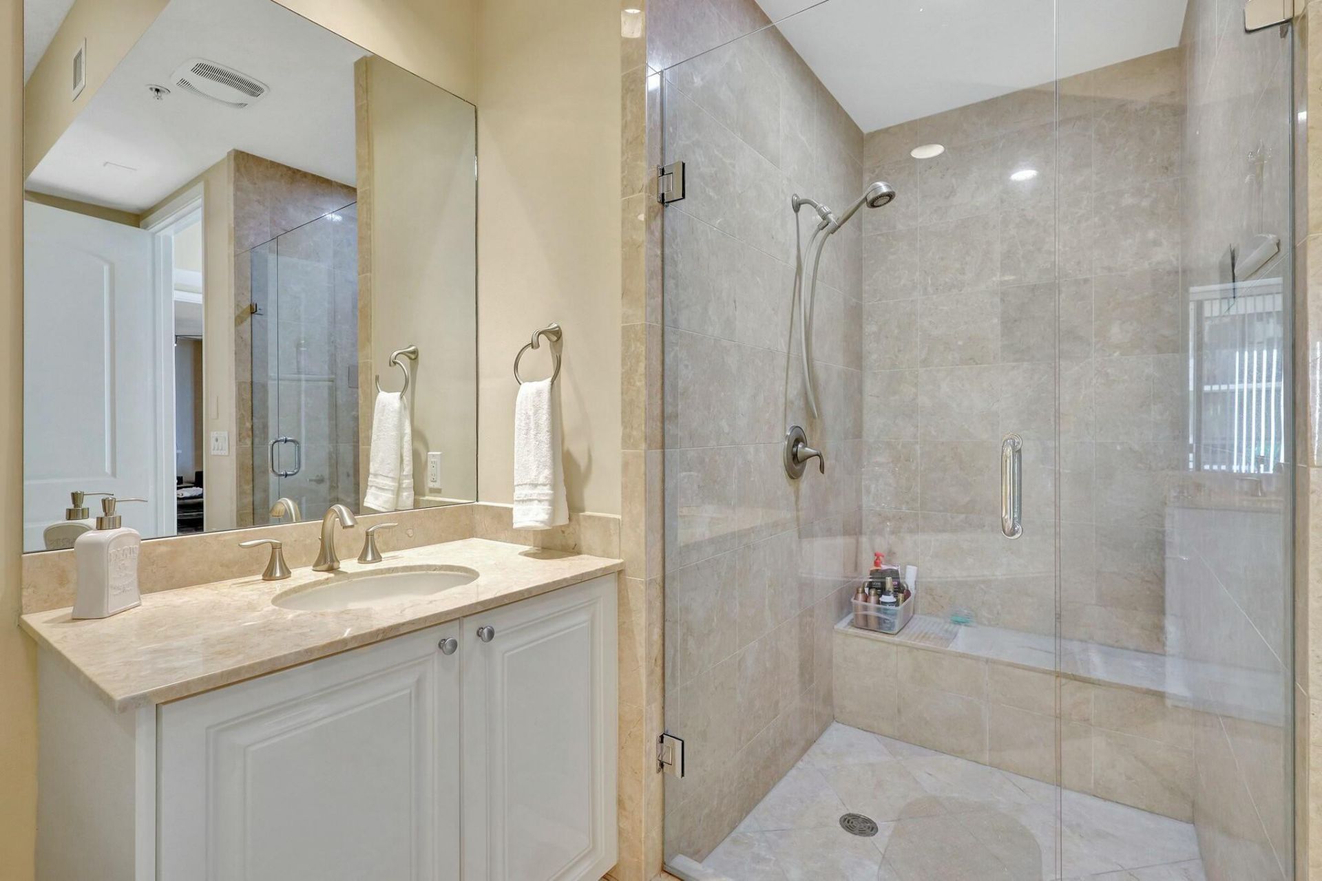 701 S Olive Avenue, Unit 1909, West Palm Beach, FL 33401 Photo