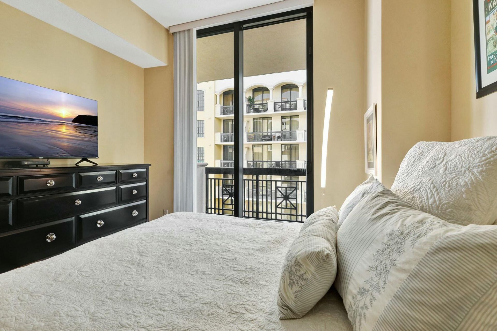 701 S Olive Avenue, Unit 1909, West Palm Beach, FL 33401 Photo