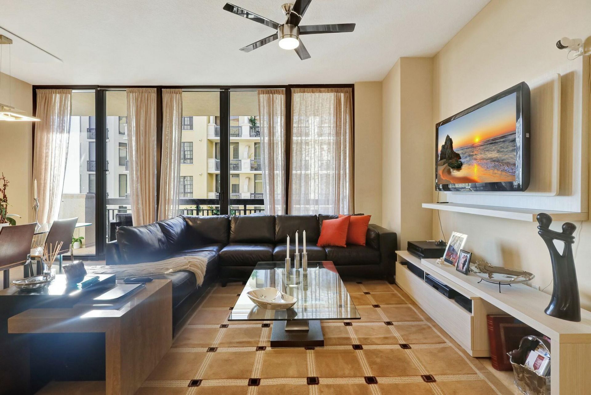 701 S Olive Avenue, Unit 1909, West Palm Beach, FL 33401 Photo