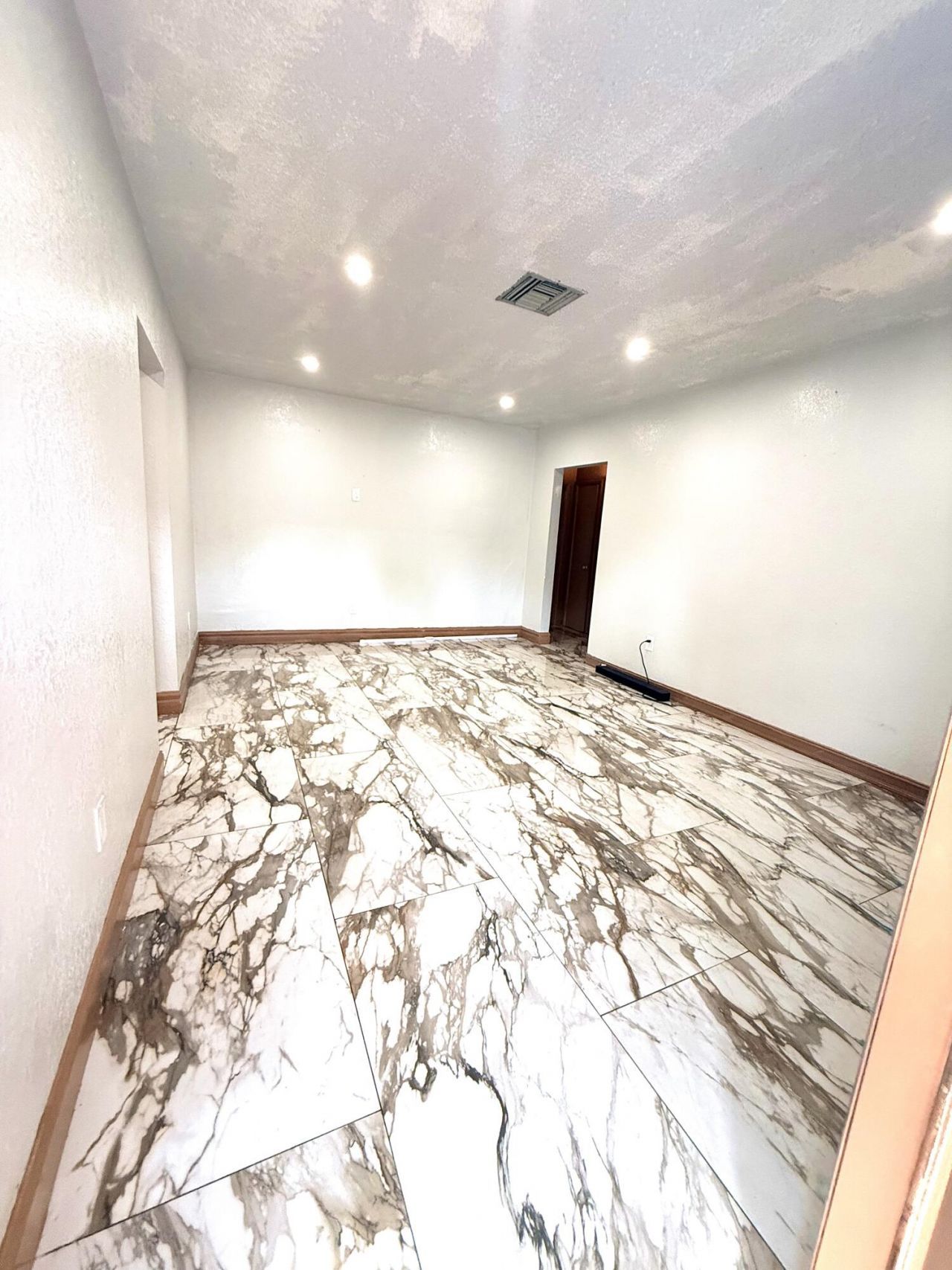 14725 NE 8th Avenue, Miami, FL 33161 Photo