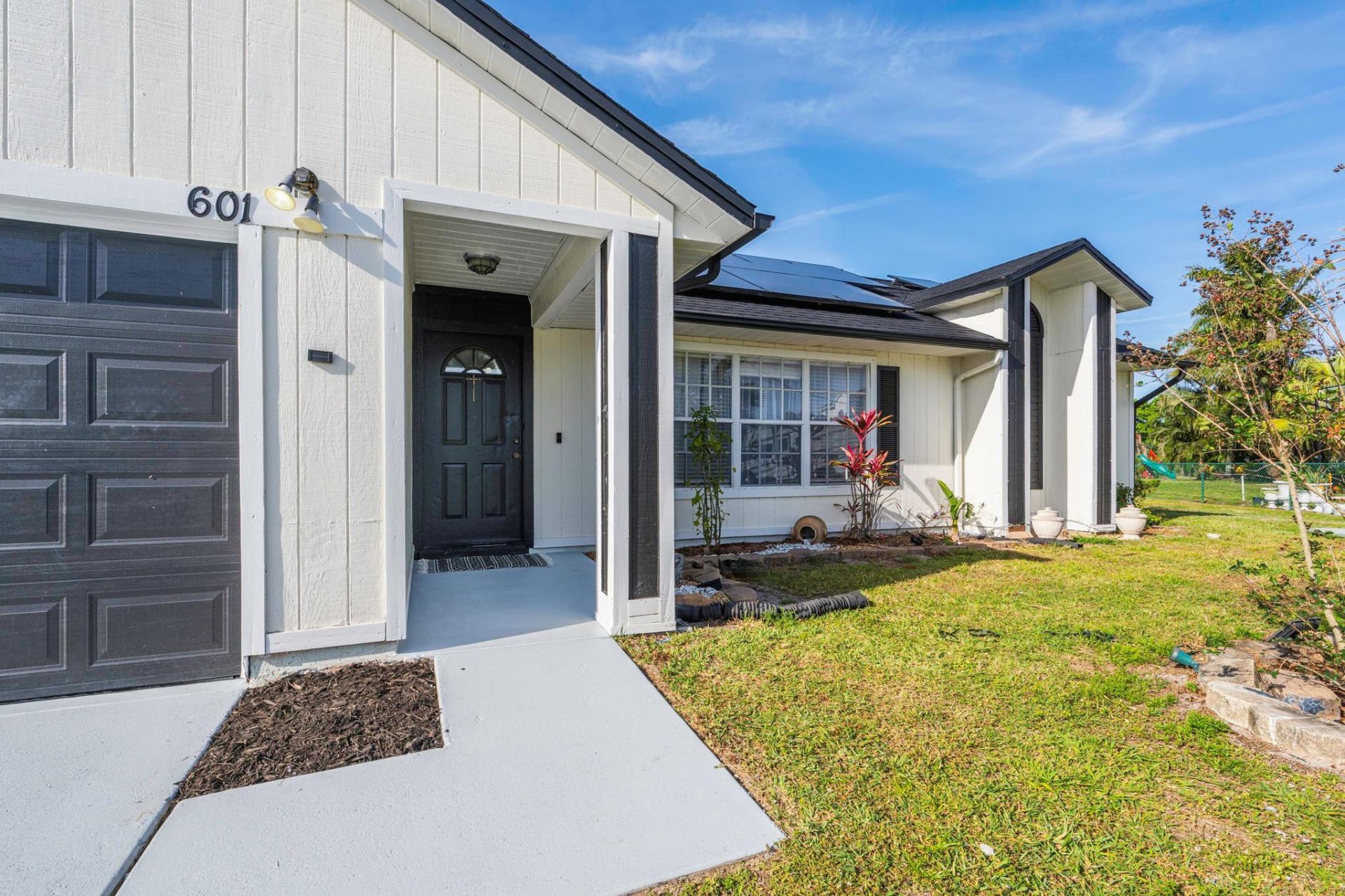 601 SW Icon Avenue, Port Saint Lucie, FL 34953 Photo