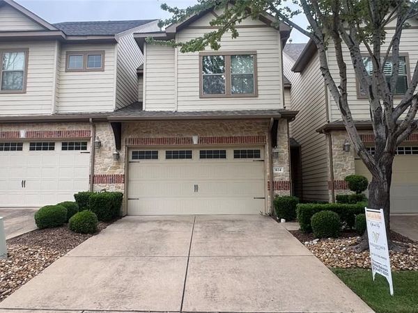 824 Apple Hill Drive, Allen, TX 75013
