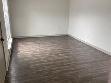 3627 Almazan Drive, Unit 216, Dallas, TX 75220