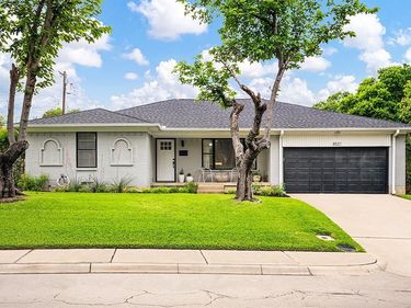 8521 Sweetwater Drive, Dallas, TX 75228