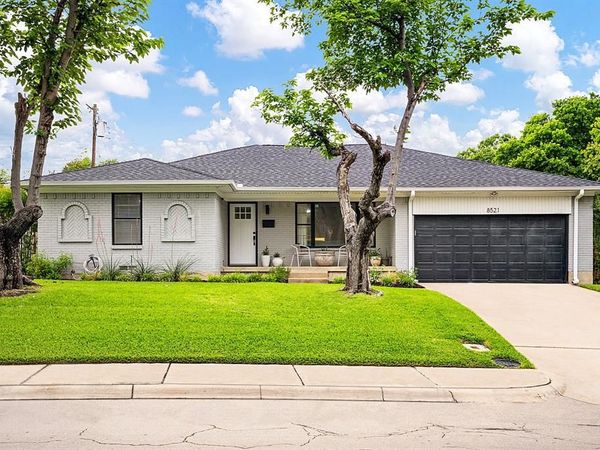 8521 Sweetwater Drive , Dallas, TX 75228