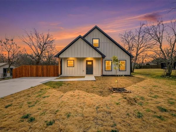 9717 Santa Clara Drive, Fort Worth, TX 76116