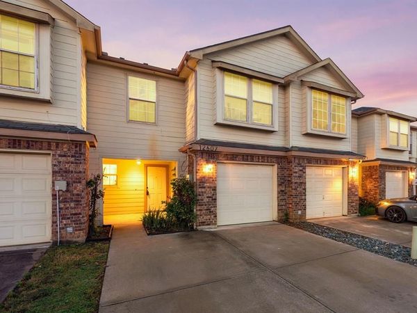 12607 Oceanside Drive, Fort Worth, TX 76040