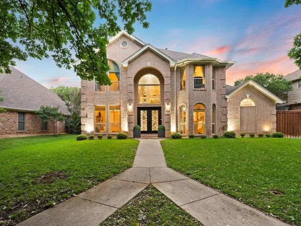 3036 Creekview Drive, Grapevine, TX 76051