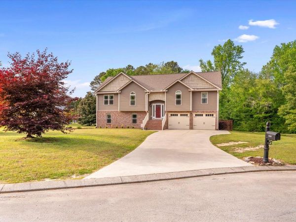 1065 Country Meadows Lane, Dalton, GA 30721