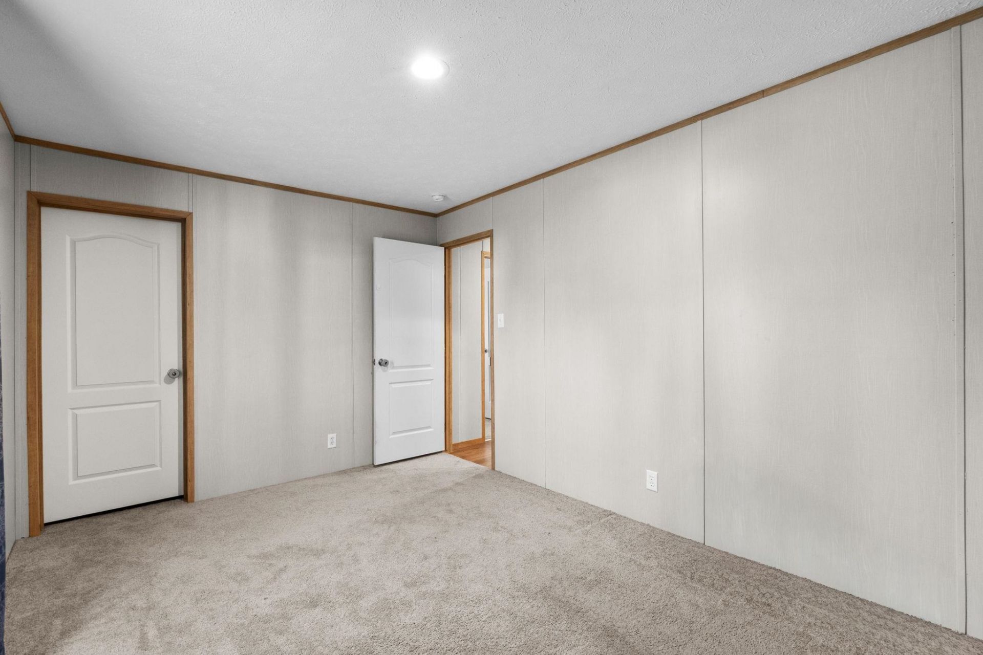 127 Missouria Ln.  Photo 32