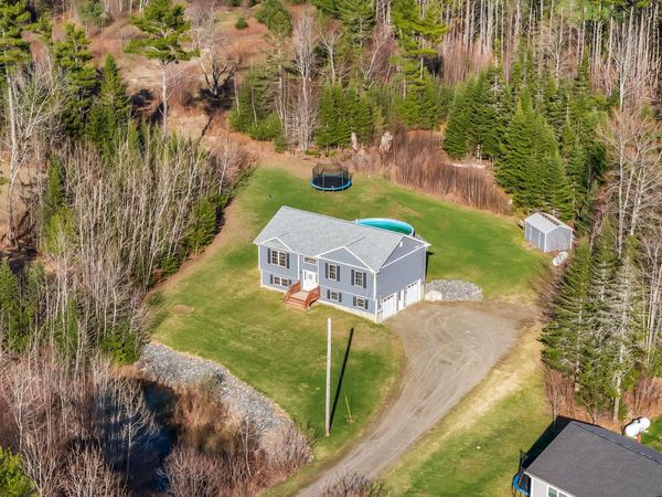 2016 Hemlock Drive , Hermon, ME 04401