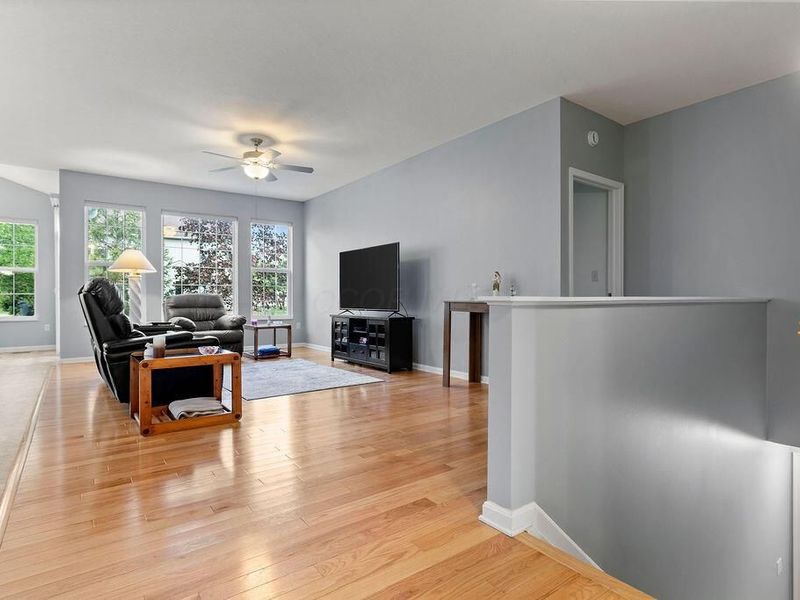 3218 Callie Marie Drive , Grove City, OH 43123 Photo 5