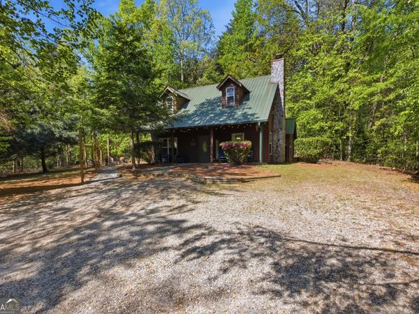 325 Blue Creek Cove, Cleveland, GA 30528