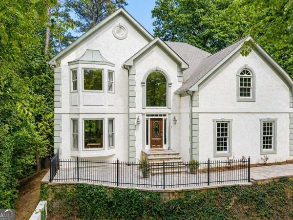 9570 Huntcliff Trace, Sandy Springs, GA 30350