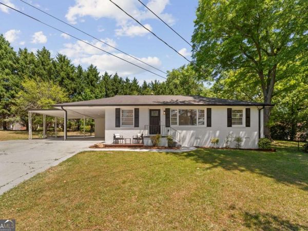 951 Cherokee Trail SE, Smyrna, GA 30080