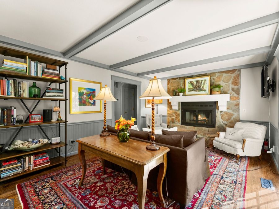 Property Image 12