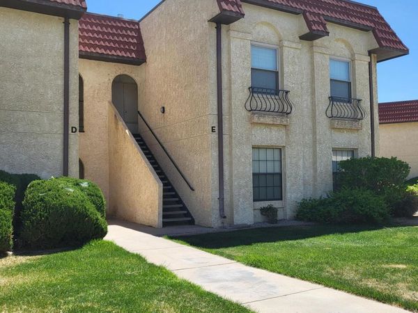 833 Country Club Drive SE, Unit APT 1E, Rio Rancho, NM 87124