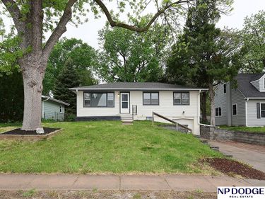 5020 S 80 Street , Ralston, NE 68127