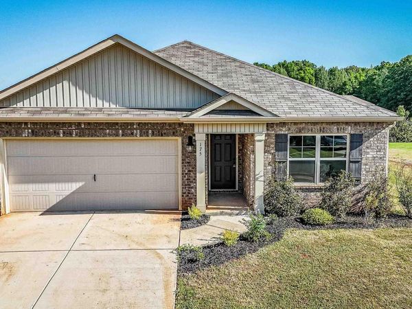 175 Meadowridge Drive, Hazel Green, AL 35750