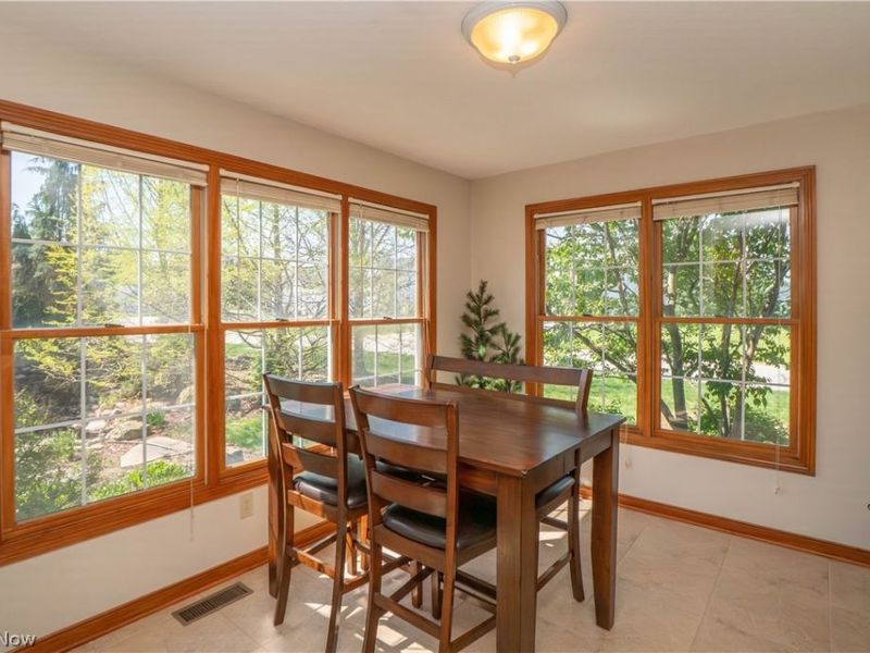 1204 Stone Crossing Street NE, Canton, OH 44721 Photo 15