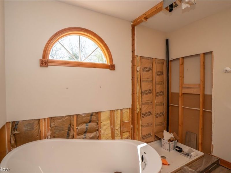 1204 Stone Crossing Street NE, Canton, OH 44721 Photo 24