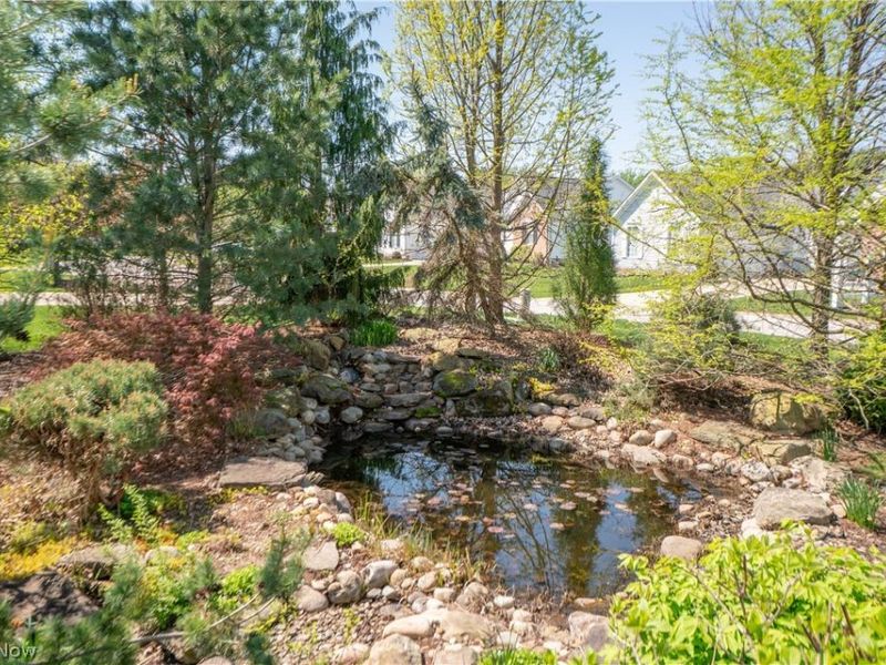 1204 Stone Crossing Street NE, Canton, OH 44721 Photo 36